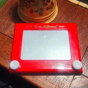Etch A Sketch